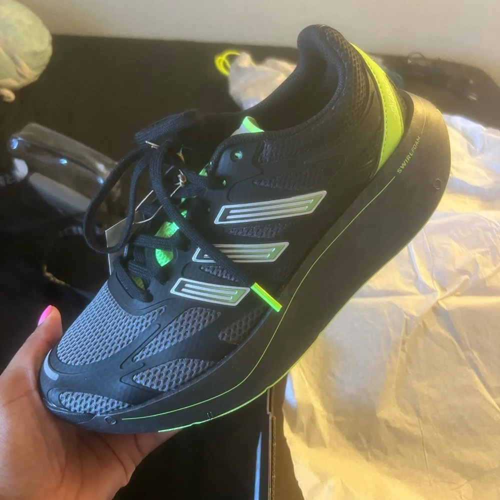 Adidas Adizero Aruku Black with Green Accents - Picture 2 of 7